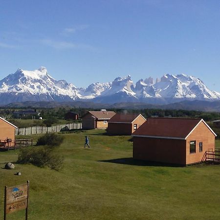Cabanas Lago Tyndall Torres del Paine National Park Exterior foto